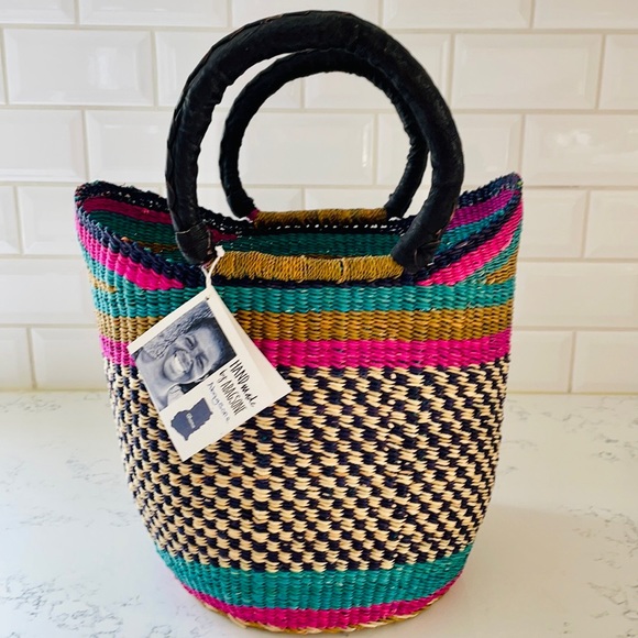 Handmade Woven Bag - Picture 4 of 14
